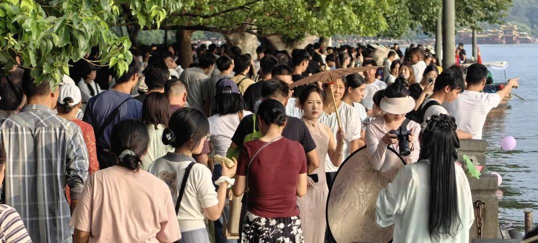 皇冠信用網在线申请_太离谱！杭州有记录以来首次出现！马上将大范围影响皇冠信用網在线申请，这次极猛......