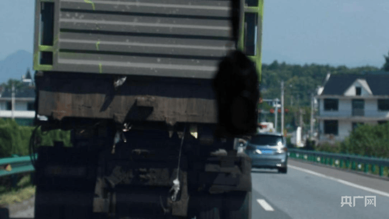 皇冠信用網哪里申请_中央安全生产考核巡查组在江西玉山明查暗访发现：客运隐患突出皇冠信用網哪里申请，垃圾清运车问题频发