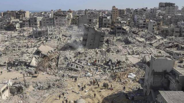 新版hga050_哈马斯释放全部人质！以色列当面送大礼新版hga050，特朗普终于等到了这一天