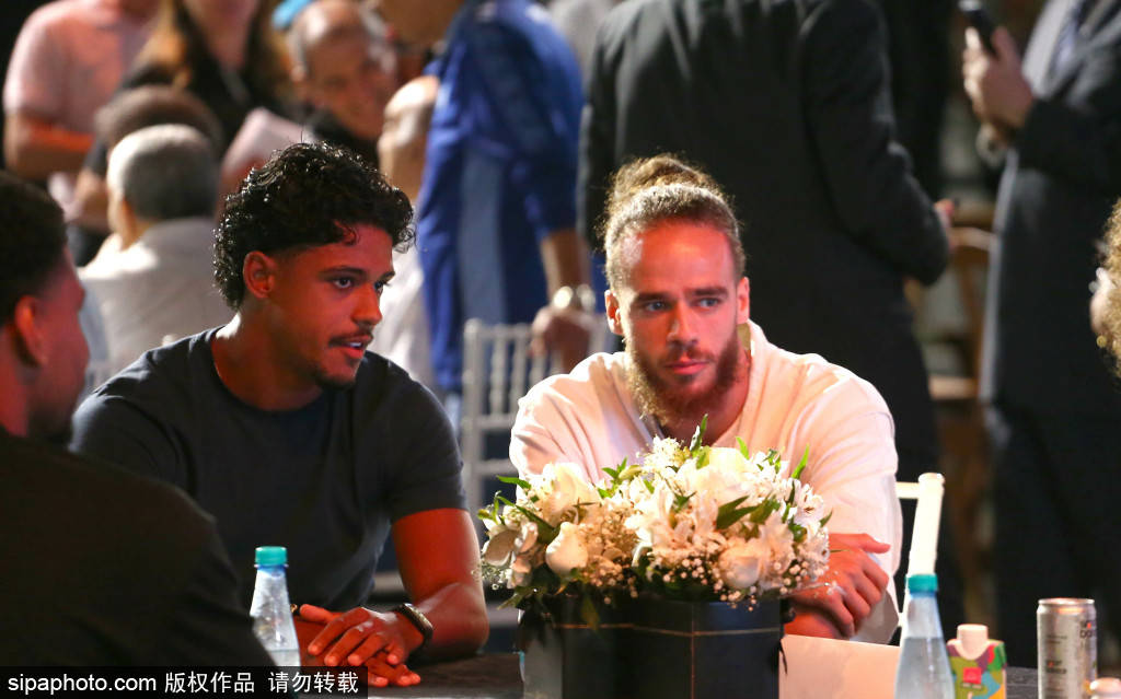 世界杯信用盘会员注册网址_曼联三连胜背后的秘密：阿莫林谈战术与团队精神的重塑