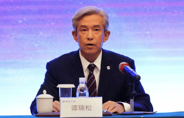 介绍个信用网址多少_中央批准介绍个信用网址多少，开除蒋超良、陆文俊、张建华党籍