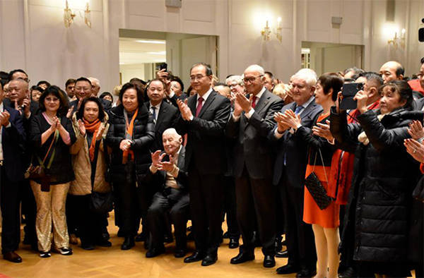 皇冠信用盘登0_中国驻法国大使邓励：马克龙访华没有重大障碍皇冠信用盘登0，双方正协调合适时间