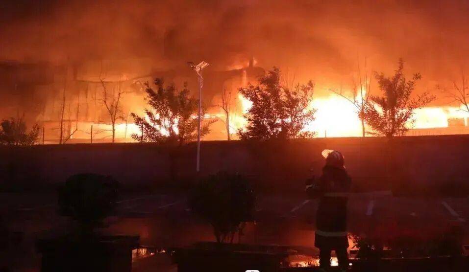 皇冠信用盘会员注册网址_【关注消防】数十万损失+10日拘留皇冠信用盘会员注册网址！违规动火的“天价账单”