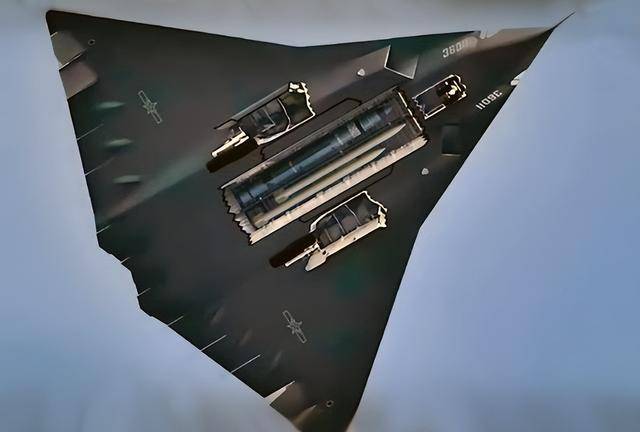 皇冠信用盘在哪里开通_“歼-36”二号机曝光皇冠信用盘在哪里开通，多个设计被调整，中美六代机进展高下立判