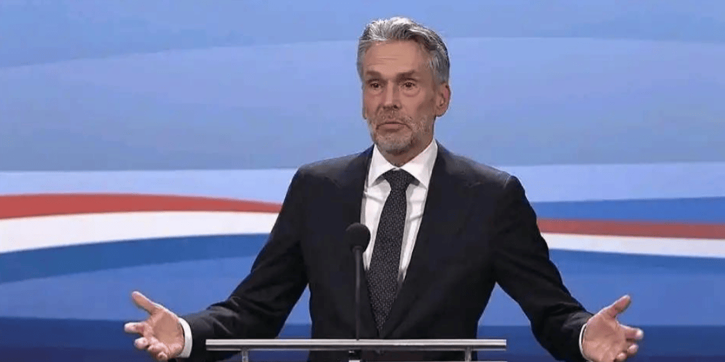 足球盘口代理联系_荷兰首相：中国人没能力管好安世足球盘口代理联系，我们出手纯属好意，是中国误会了