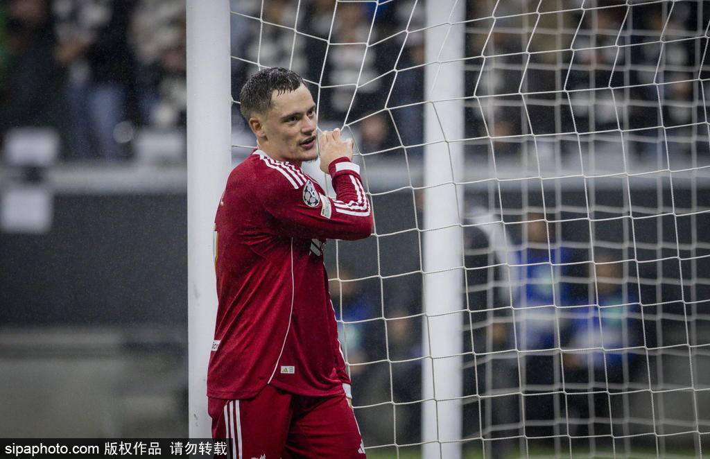 足球私人盘_深度：斯洛特不狂不炸场 摇滚已死足球私人盘！利物浦死于不愤怒