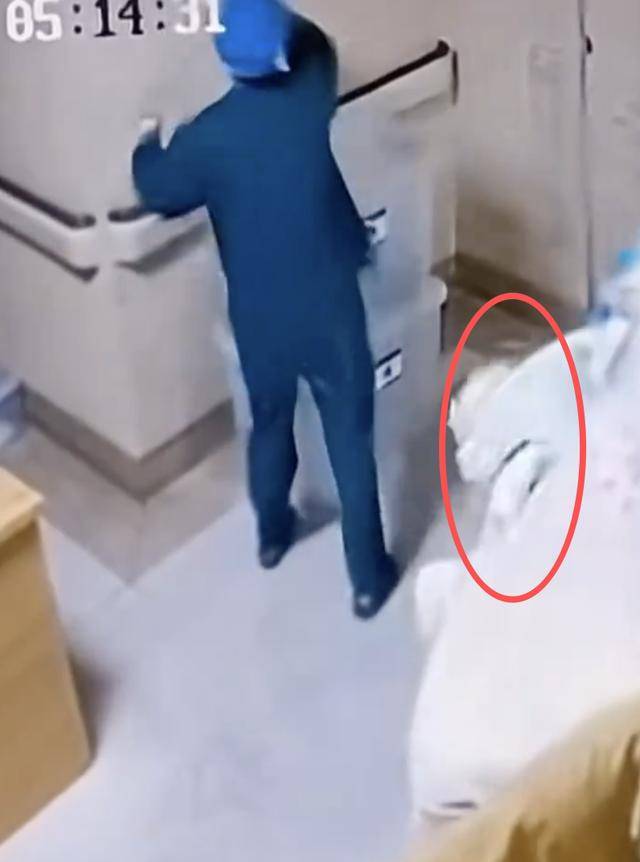 hga050怎么注册_福建宁德一新生儿转送至病房途中坠落骨折hga050怎么注册，疑因推车护栏未锁紧，医院：成立工作组处理