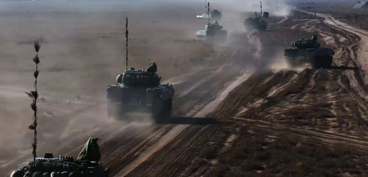 首尔叁星迅雷 vs 安阳正官庄 RB_大场面！机器狗、无人机开路首尔叁星迅雷 vs 安阳正官庄 RB，实兵对抗演练画面公布