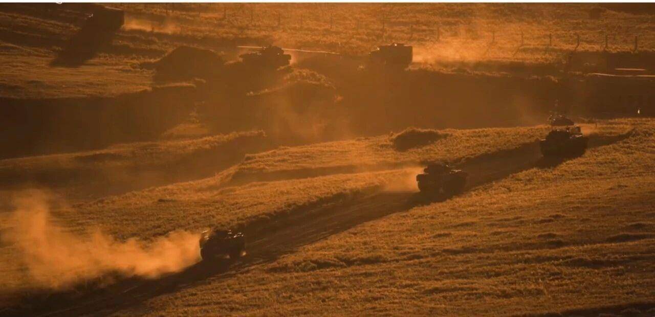 首尔叁星迅雷 vs 安阳正官庄 RB_大场面！机器狗、无人机开路首尔叁星迅雷 vs 安阳正官庄 RB，实兵对抗演练画面公布