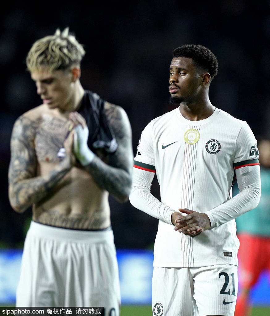 欧洲杯冠军盘口_少儿不宜欧洲杯冠军盘口！张玉宁与对方球员冲突背后的故事与战术解读