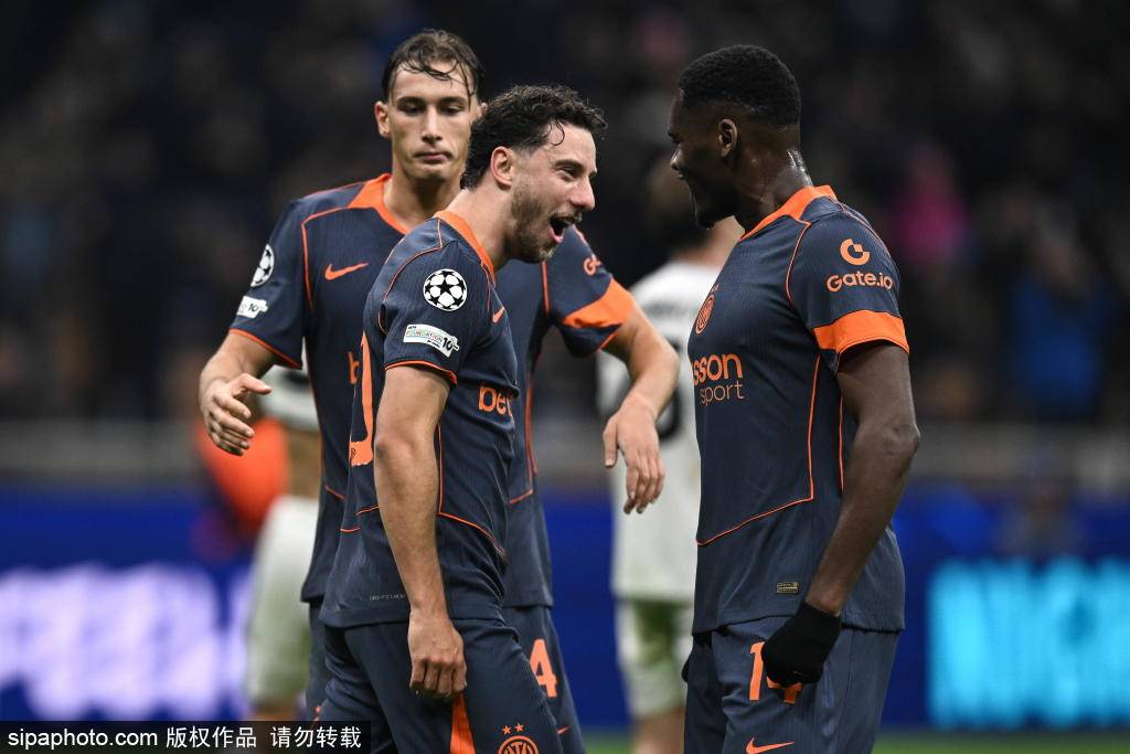 世界杯代理开户平台_齐沃怒斥国米全队世界杯代理开户平台，艰难赢球背后的战术反思