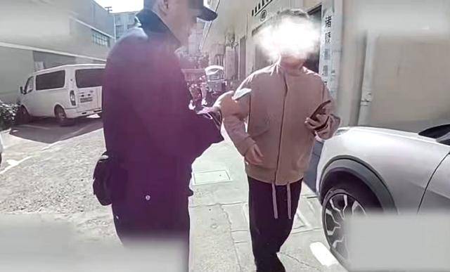 世界杯真钱开户_赶紧退世界杯真钱开户！全群都是“气氛组” 只有你一人在“投资”