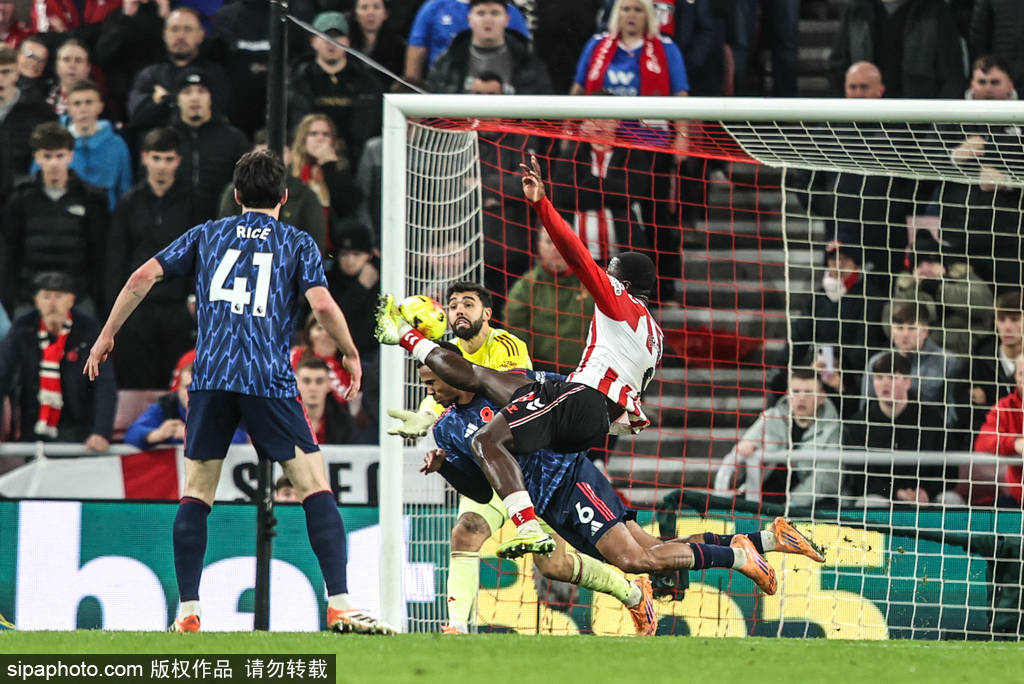 如何申请皇冠信用盘_10连胜终结如何申请皇冠信用盘！英超-萨卡破门 阿森纳2-2遭桑德兰补时绝平