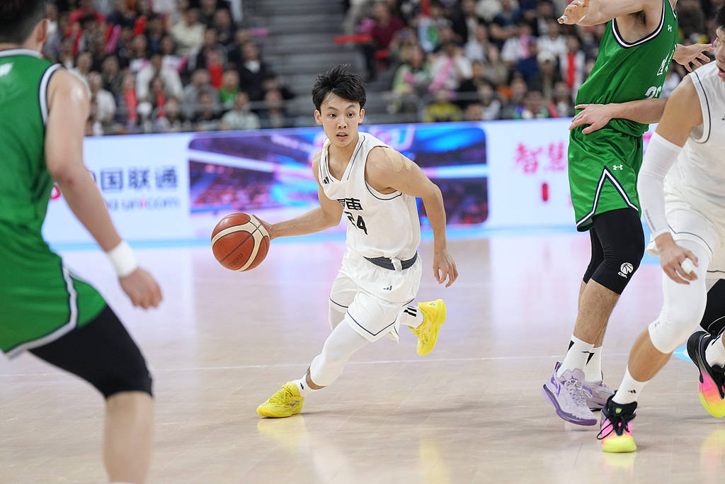 世界杯皇冠信用代理_全运会男篮-赵继伟伤退徐杰12+9 广东擒辽宁晋级决赛