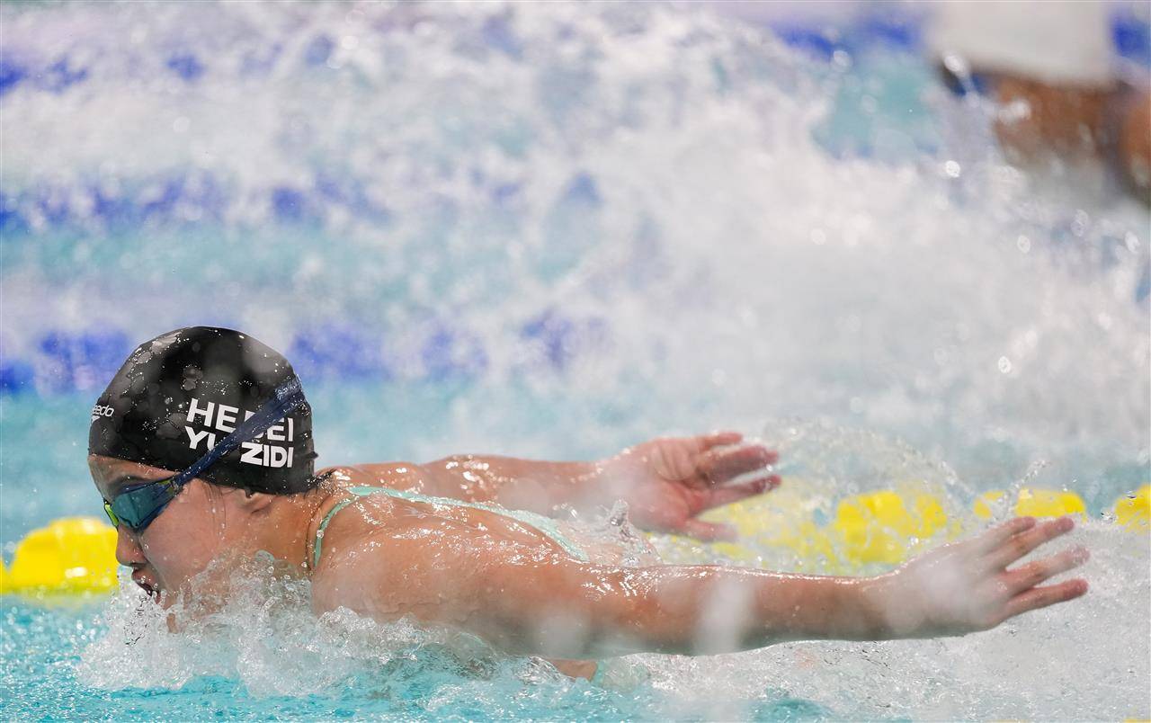 怎么注册皇冠信用代理_13岁“小孩姐”于子迪十五运会破13年亚洲纪录怎么注册皇冠信用代理，成泳坛最年轻亚洲纪录保持者