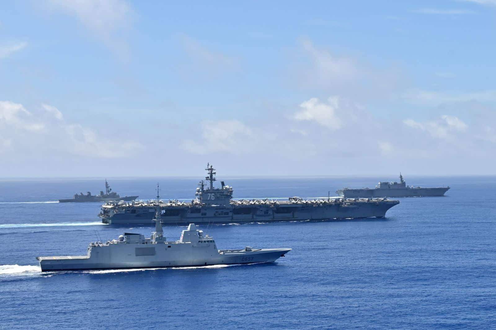 如何申请皇冠信用网_美媒公开中国轰炸计划：日本敢走错半步如何申请皇冠信用网，我们万枚导弹雨包大饺子