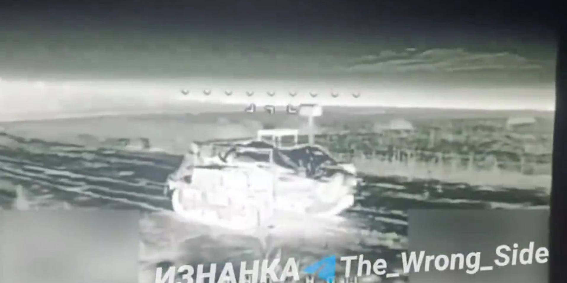 皇冠足球平台代理_俄军这次大意了皇冠足球平台代理，包饺子失败：机器人突入红军城，乌军一夜全跑了