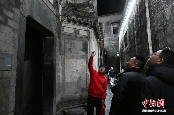 皇冠信用盘开户_海外华媒安徽解锁古村新韵：世界文化遗产遇见光影科技