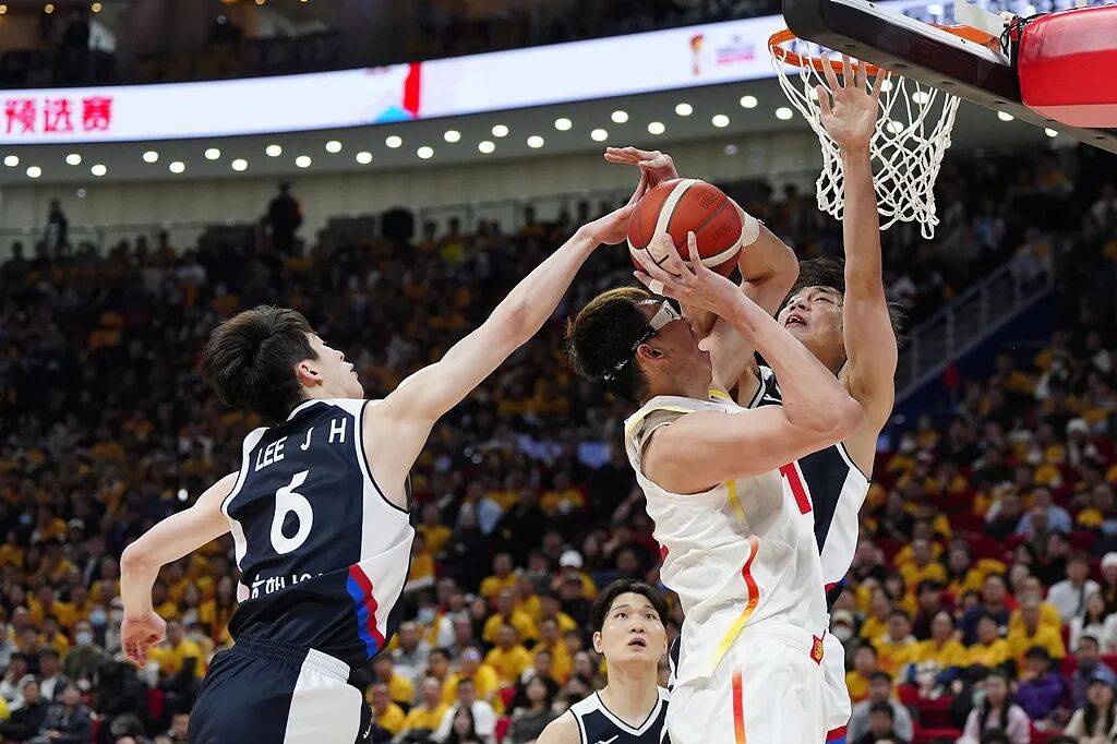 皇冠信用网代理出租_76比80！中国男篮时隔三年不敌韩国皇冠信用网代理出租，无缘世预赛开门红