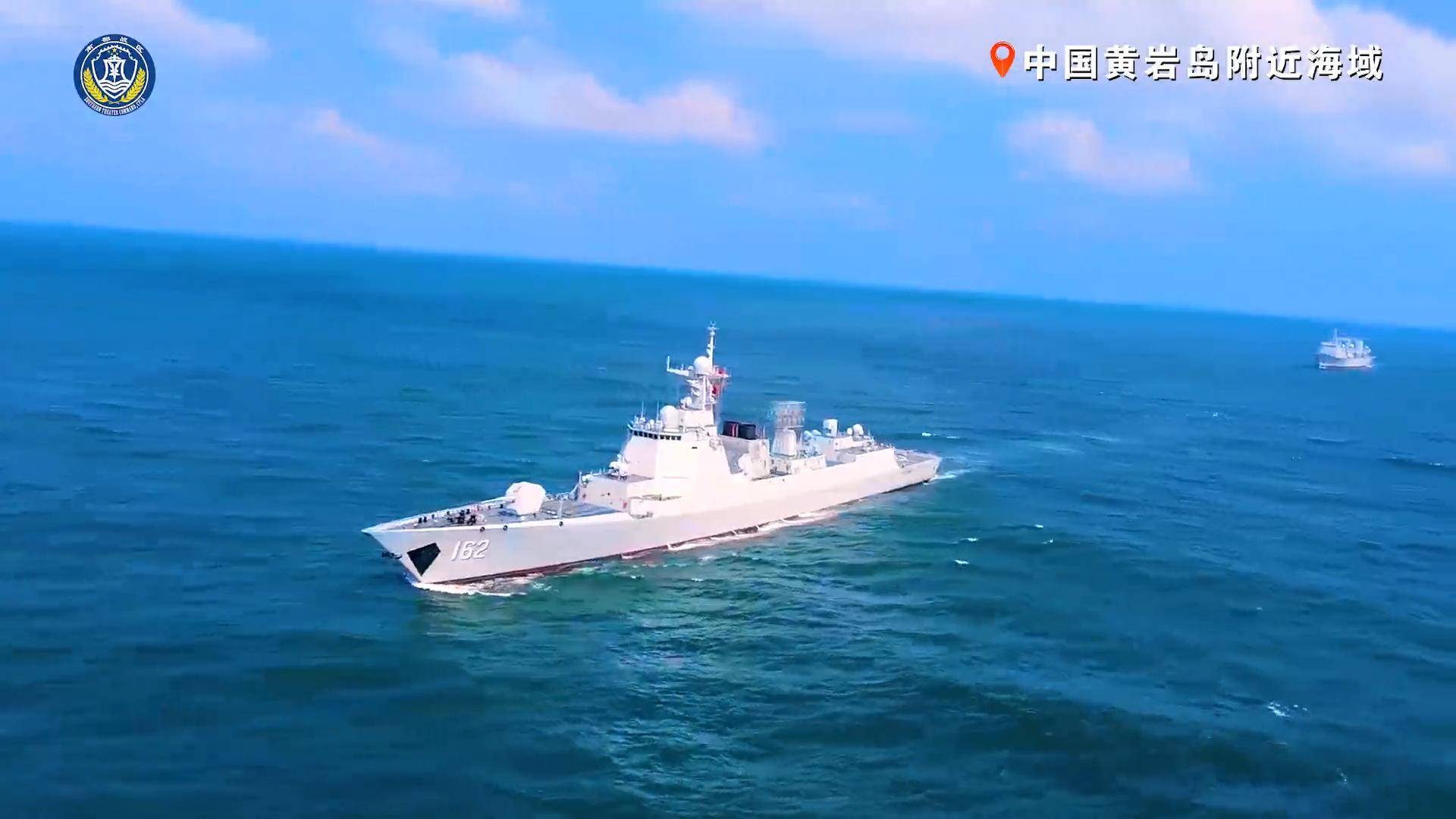洲际附加赛1组_突发！菲律宾女记者拍摄到洲际附加赛1组，中国庞大舰队现身黄岩岛，与美舰对峙
