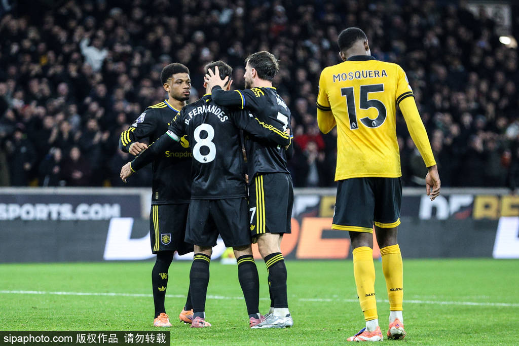 皇冠信用会员账号注册_英超-B费双响姆贝莫破门芒特建功 曼联4-1狼队升至第六