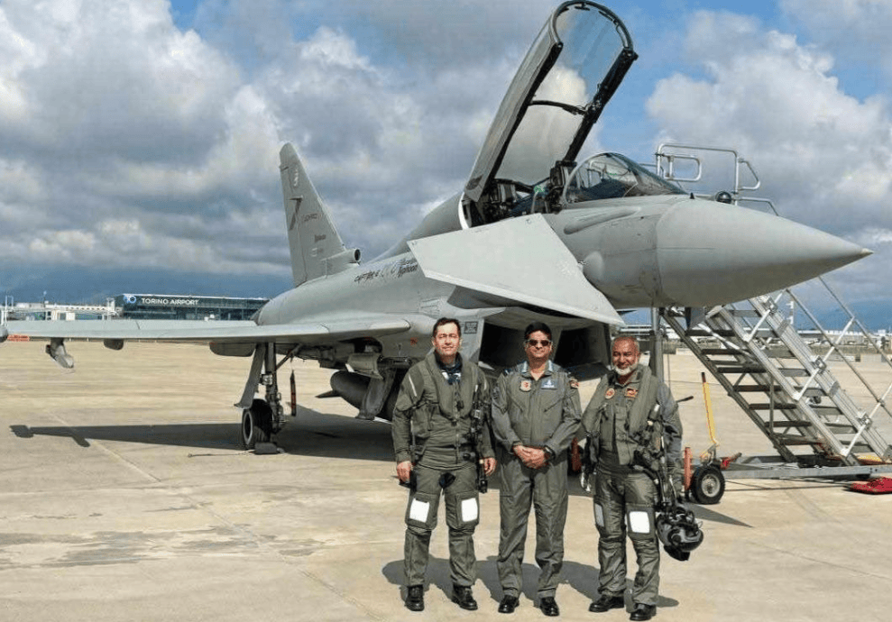 皇冠球盘app_打算抛弃歼-10CE了？空军元帅“冲动消费”皇冠球盘app，孟加拉闪签欧洲台风