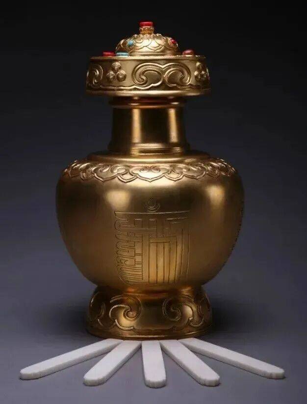 足球外盘在哪里可以买_最新力证足球外盘在哪里可以买！西藏“活佛转世”的最高决定权在中央政府