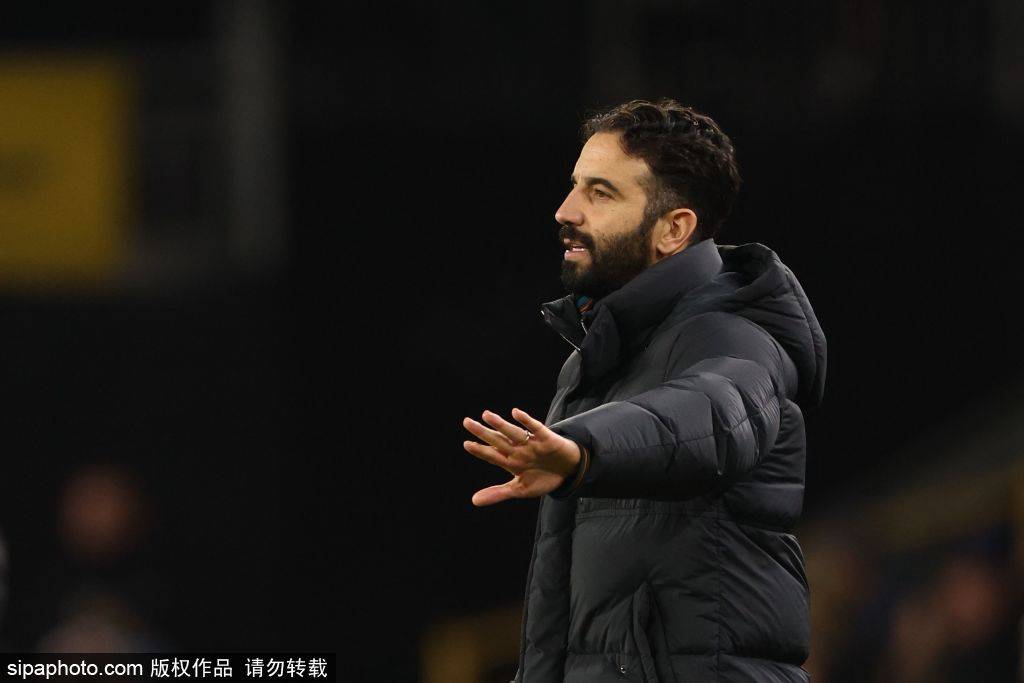 越南甲组联赛_鲁本·阿莫林下课风波：沙特亿万富翁图尔基·阿拉尔希克的犀利发声越南甲组联赛，曼联未来走向何方？