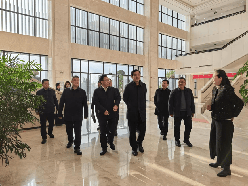 皇冠信用网开户_重庆社会主义学院党组书记、副院长皇冠信用网开户，市委统战部副部长毛平赴北碚调研社会主义学院建设