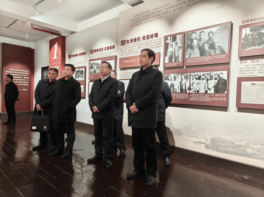 皇冠信用网开户_重庆社会主义学院党组书记、副院长皇冠信用网开户，市委统战部副部长毛平赴北碚调研社会主义学院建设