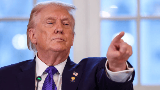 新2登录网址_特朗普：任何与伊朗有商业往来的国家将面临美国25%的关税