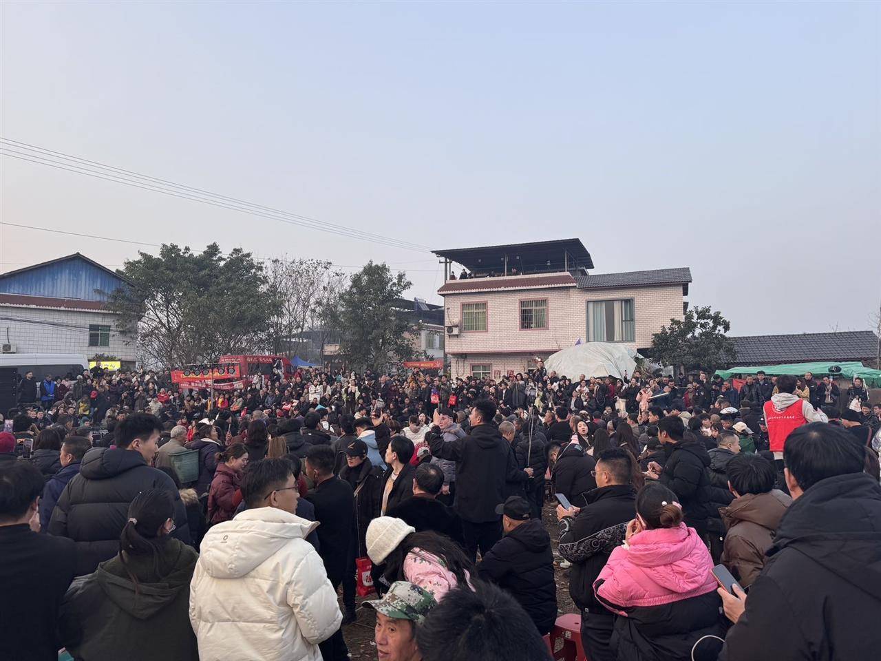 皇冠赛事_三个“1”合起来就是“川”！网友建议将1月11日定为合川杀猪节皇冠赛事，文旅委回应：可能会采纳