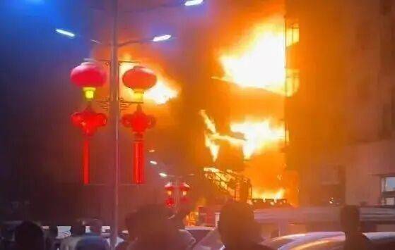 皇冠登3代理申请_5岁娃小手一甩皇冠登3代理申请，烧掉六七十万！爸爸却说…