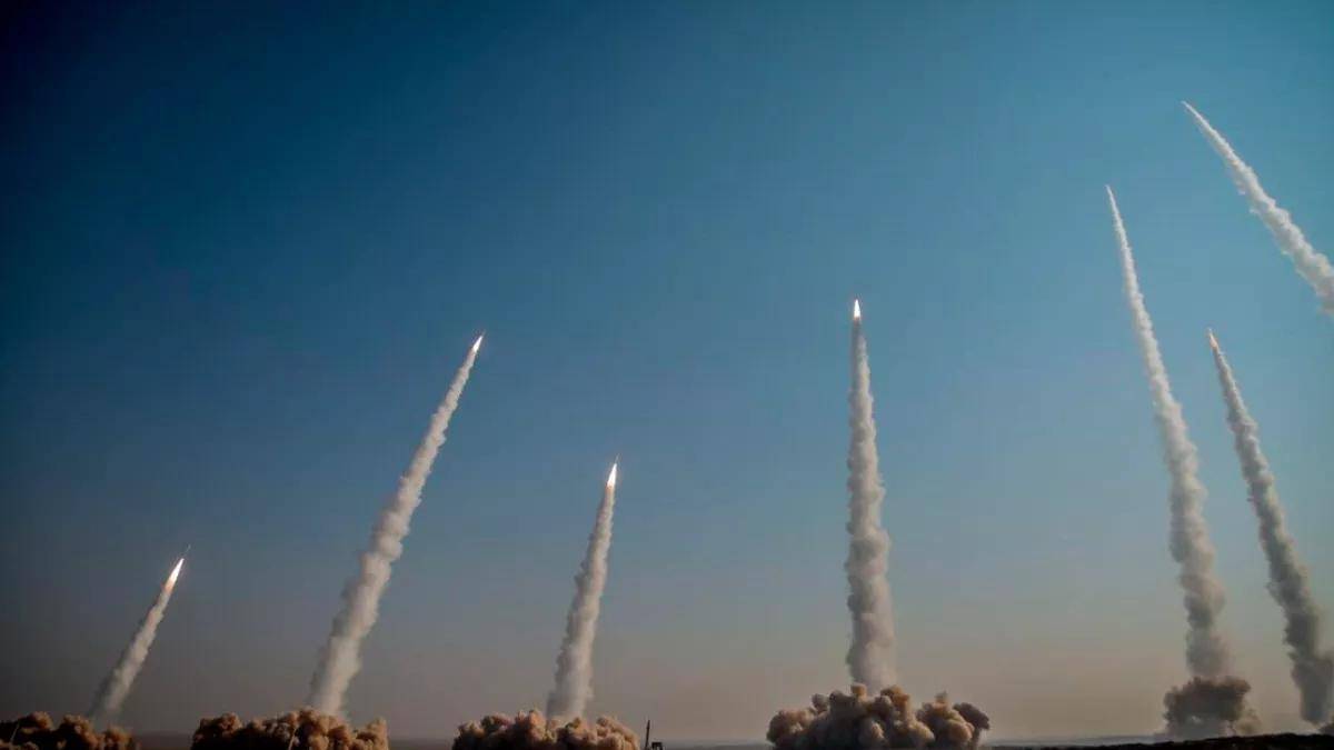 皇冠信用平台出租出售_伊朗升起血旗了皇冠信用平台出租出售，誓言报复！若用“王炸”战术，美军必然被动参战