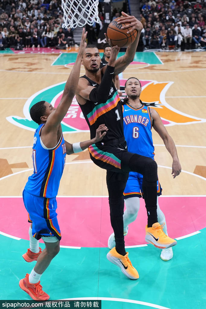 皇冠信用网代理平台_克莱·汤普森惊人买断预测或将重创勇士队皇冠信用网代理平台！