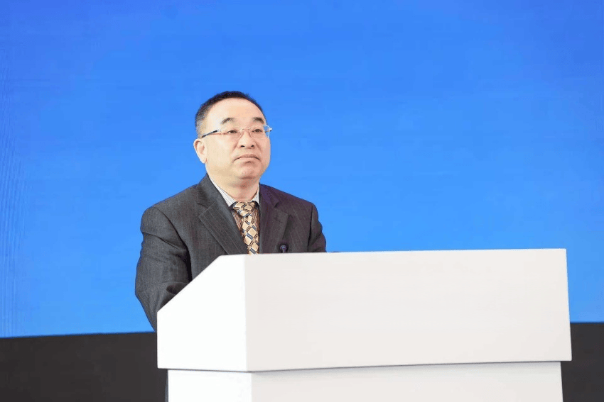 皇冠登3代理申请_今年第20“虎”任上被查皇冠登3代理申请！公安厅原厅长被公诉