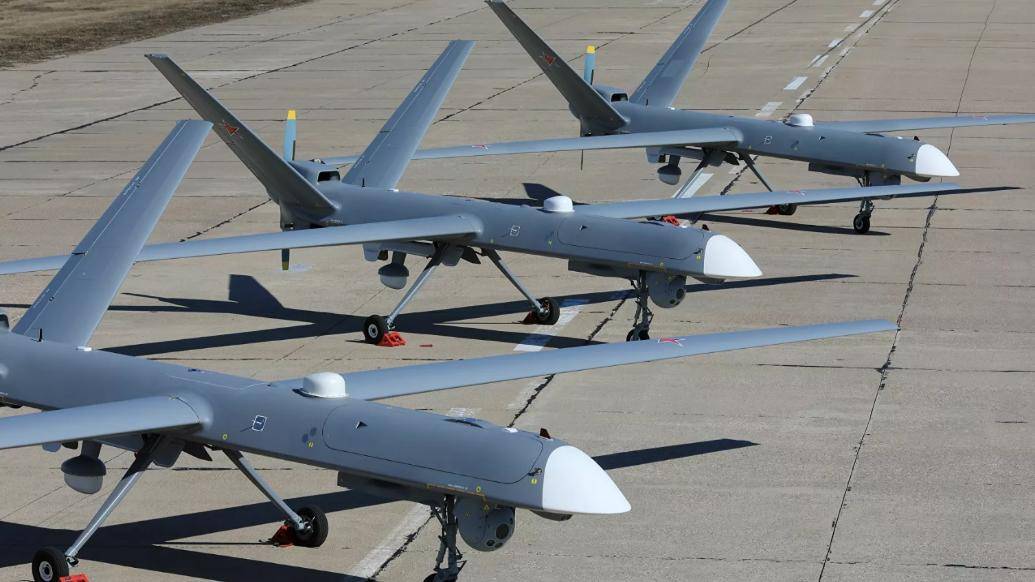 皇冠信用网代理出租_停火前夕皇冠信用网代理出租，300多架无人机在俄罗斯领空横冲直撞，普京意识不对劲，召见日本大使